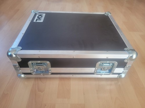 Thon flightcase pedal - thon, board